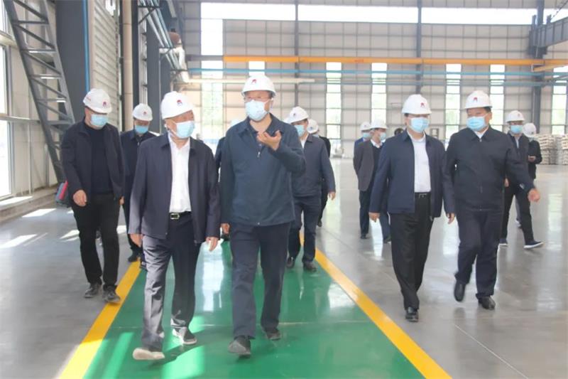 省人大常委會黨組副書記、副主任馬懿帶隊(duì)到義瑞新材調(diào)研指導(dǎo)