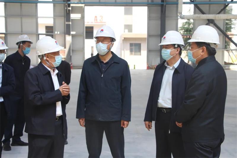 省人大常委會黨組副書記、副主任馬懿帶隊(duì)到義瑞新材調(diào)研指導(dǎo)